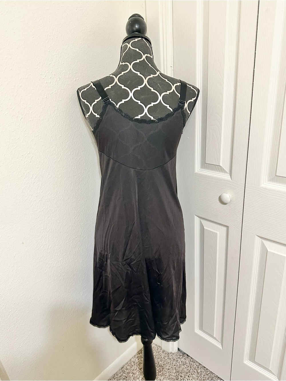 Vanity affair Vintage 80s Floral Lace Slip Dress - Picture 5 of 13